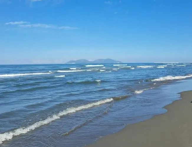 κοντά στην πόλη και στην θάλασσα Διαμέρισμα *